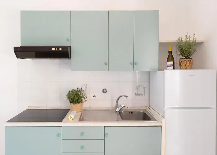 Belvedere By Elbasummer *